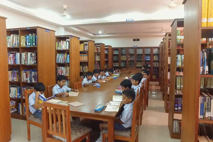 CHINMAYA VIDYALAYA - SCHOOL LIBRARY